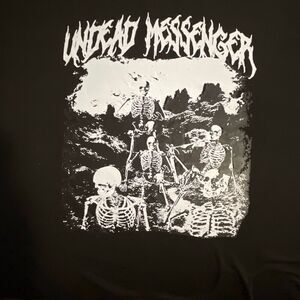 Undead Messenger Men’s T-Shirt